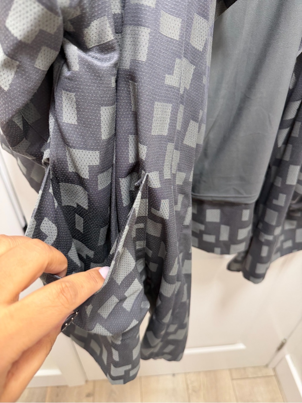 MarlaWynne Gray Geometric Draped Open-Front Jacket - Picture 3 of 4